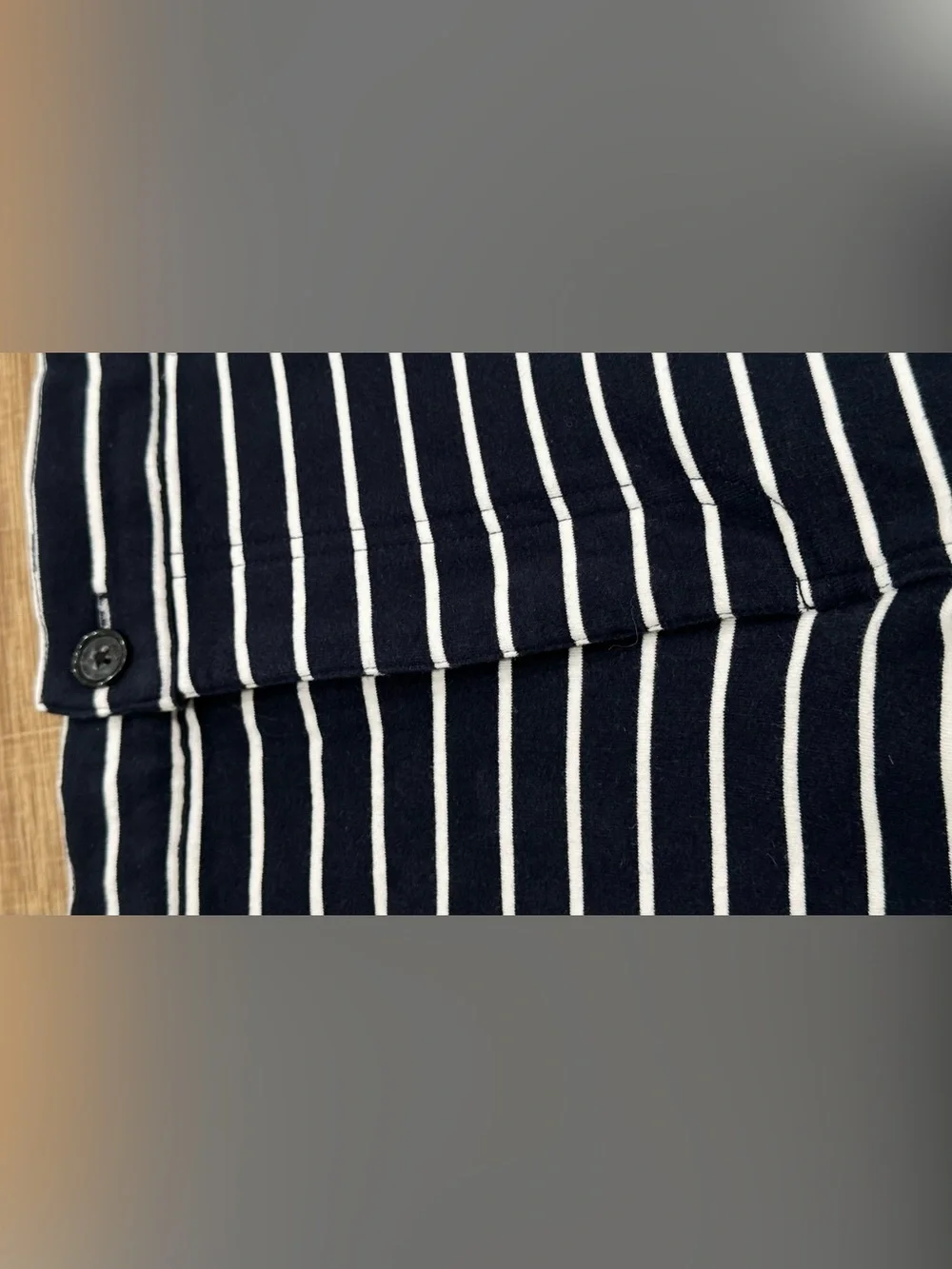 Michael Kors Navy White Striped Knit Shorts Size M Soft Stretch Lounge